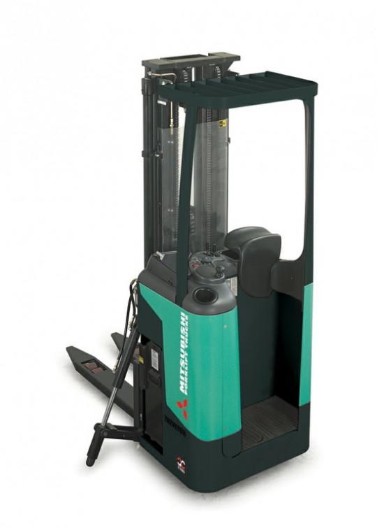 Apilador con conductor Mitsubishi  Sentado o de pie